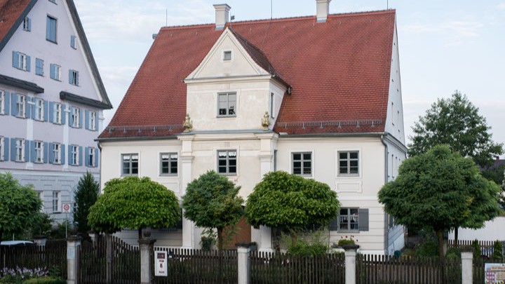 Foto: Foto W. Mennel, http://stadtfuehrer.krumbach.de/content/Landauerhaus_items.html