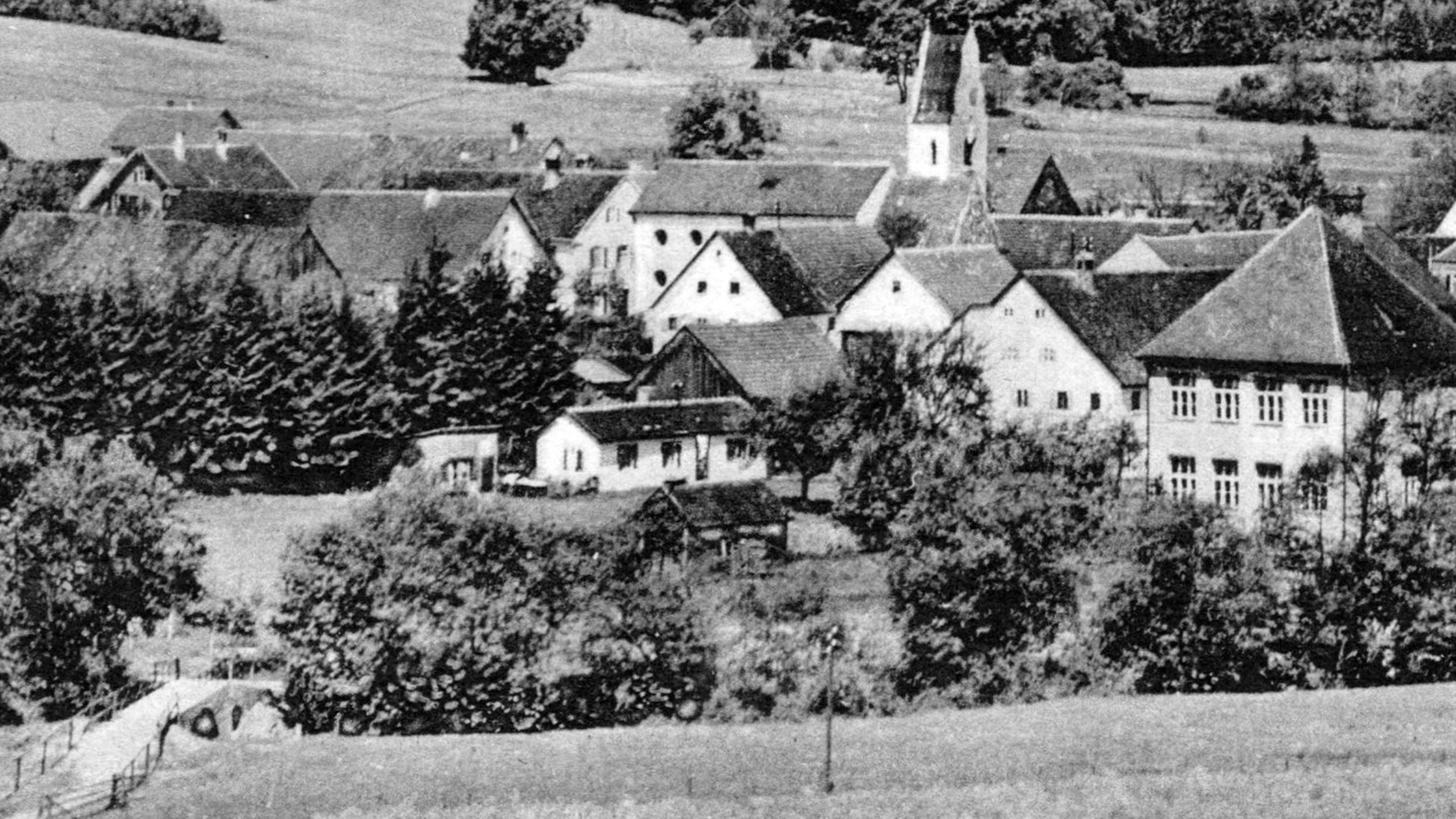 Der neu erbaute Windachsteg (links unten) 1939, Foto Martin Schreyegg