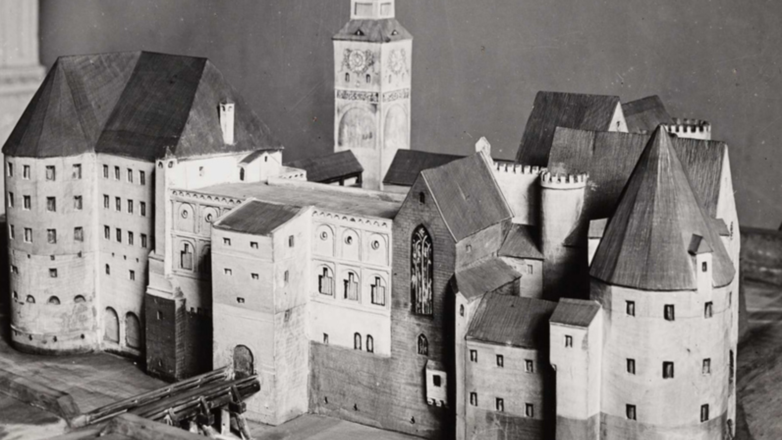 Modell der Neuveste, den Zustand von 1540 darstellend, Ansicht von Osten Quelle: Zentralinstitut für Kunstgeschichte, Photothek/Archiv, 205237