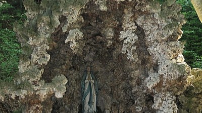 Lourdes-Grotte in Walleshausen